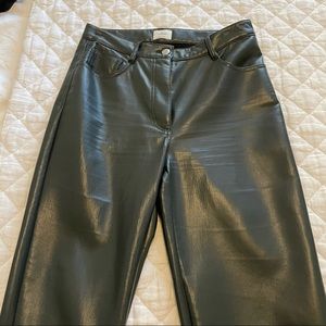 Aritzia Melina pant - dark ivy green - 6
